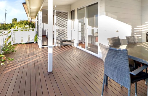 Scotts Head House | Stunning Retreat with Ocean Views