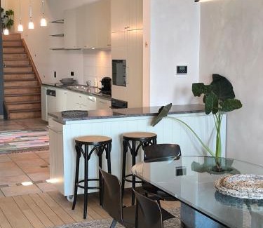 Sint-Andries Apartment | Stunning Riverview apartment