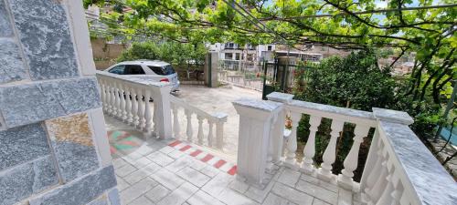 Qafe e Gjashtes Apartment | Stunning Sea View Apartments Sarande