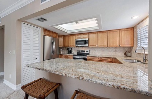Royal Harbor Condo | Stunning Seasonal Condo in the Heart of Naples