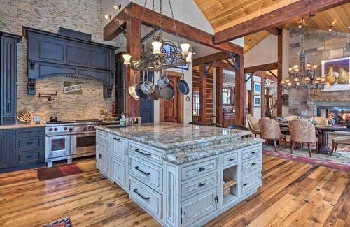 Mountain Village House | Stunning Ski-In/Ski-Out Mtn Retreat in Telluride!