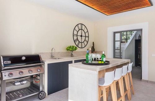 Urbanitzacio la Font Villa | Stunning, spacious, newly refurbished private villa near Pollenca, sleeps 10