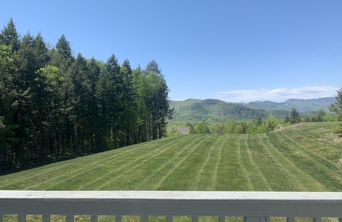 Intervale Condo | Stunning Summer Vacation with Air Conditioning Mountainside near North Conway