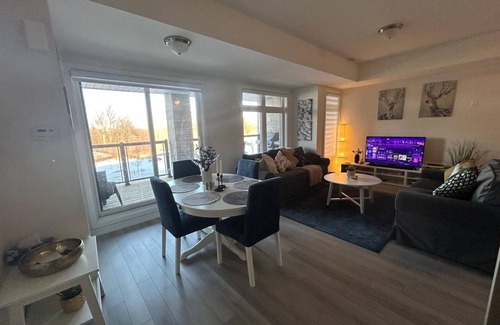 Halton Regional Municipality House | Stunning Townhouse available for short term rent (July & August)