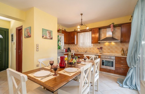 Katapodata Villa | STUNNING TRANQUIL VILLA WITH PRIVATE POOL CENTRAL LOCATION OF THE ISLAND
