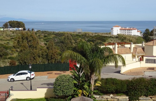 Puerto de la Duquesa Apartment | Stunning two bedroom apartment 500 metres from the beach with sea views.