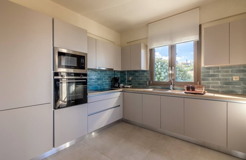 Vathianos Kampos Apartment | Stunning View 3 bedroom villa