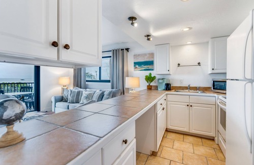 Captiva Resort | Stunning Views Casual Lux Décor - Directly on the Beach Jensen's “On the Gulf” North Beach 2