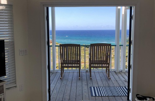 Conch Bar House | Stunning views of Dragon Cay on Middle Caicos with your own private pool!
