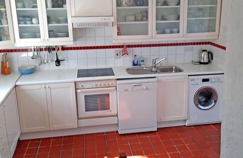 Glassillaun Apartment | Stunning views. Sleeps 4