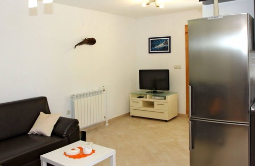 Nerezise House | Stunning villa for 8 guests with private pool, A/C, WIFI, TV, terrace and parking