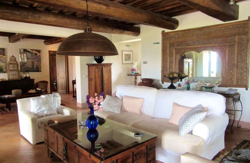 Loreto Villa | Stunning Villa, Magnificent Views, Fabulous Pool