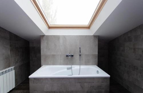 Yerevan Villa | Stunning Villa Private Pool near Yerevan centre