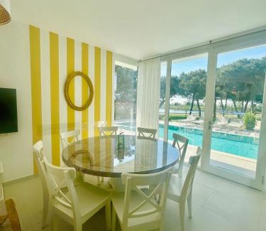 Isola Albarella Villa | Stunning villa with pool and lagoon view