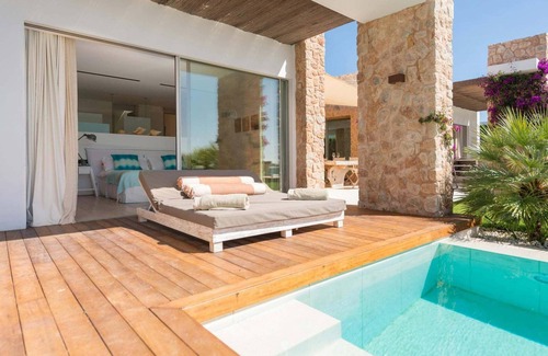Cala Comte Villa | Stunning villa with modern appliances