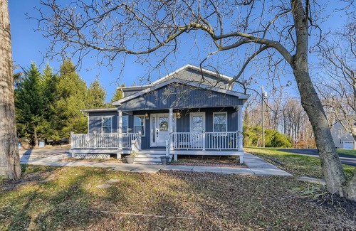 Ellicott City House | STUNNINGLY SPACIOUS 2B2B HOUSE WITH PARKING