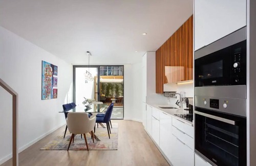 Lisbon Old Town Apartment | STUPENDO-2BR- Patio, Refresh Pond-A/C-Center-Free Park
