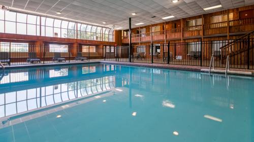 Sturgis Hotel | Sturgis Lodge and Suites