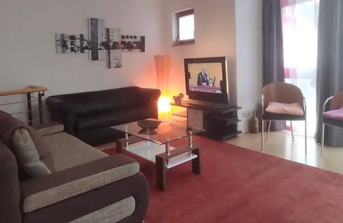 Wiesbaden Apartment | Stylische Ruhige Wohnung /Home Office /Kliniknähe /Wohnen auf Zeit