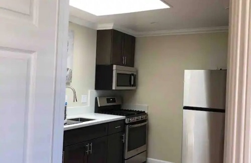 Castro Valley Apartment | Stylish 1-Bedroom/Eden/Kaiser/Wifi/Washer/Dryer