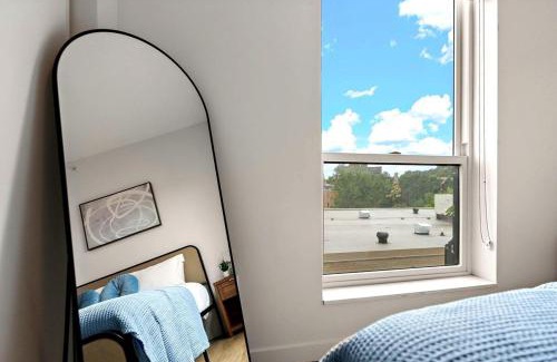 Downtown Minneapolis Apartment | Stylish 1Bd In Heart of Minneapolis, Minutes From Minneapolis Convention Center & US Bank Arena