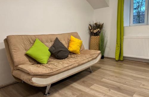Stuwerviertel Apartment | Stylish 1BR Flat in a Prime Location