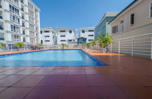 Ikoyi Apartment | Stylish 1BR in Ikoyi Steady Power Pool Fast WiFi Rooftop