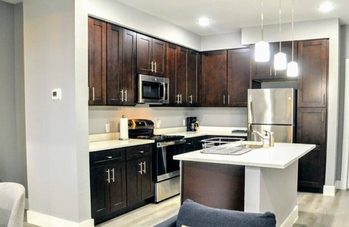Sealy Apartment | Stylish 2 bed/2bath in Sealy with Pool