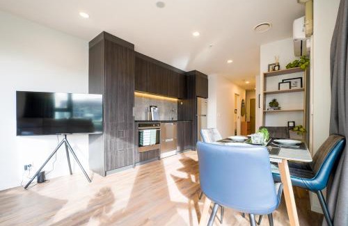 Newton Apartment | Stylish 2-Bedroom Apartment in Central Auckland