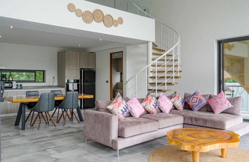 Maret Villa | Stylish 2-bedroom villa with panoramic sea views and serene escape