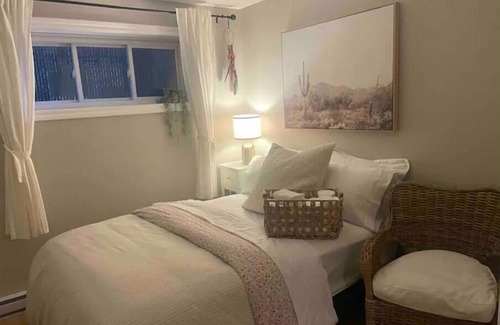 District Wright - Parc - de - la - Montagne Apartment | Stylish 2 BR in Hull, 10min DT Ottawa w/ Parking