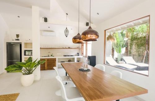 Dyanapura Villa | Stylish 2bdr poolvilla Centre Seminyak