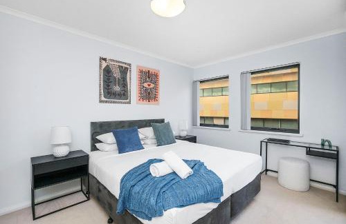 Perth Apartment | Stylish 2br City Apartment Balcony&parking