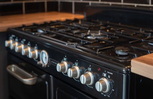 Gateshead House | Stylish 3 Bed House-Free Parking