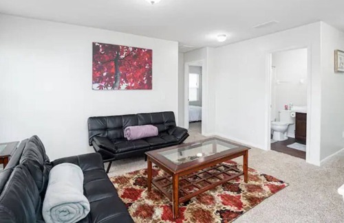 Columbus House | Stylish 3-Bedroom Haven