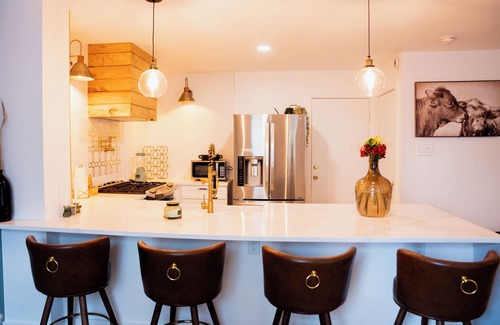 Stony Ridge North House | Stylish 3-bedroom house 2 min- COTA 5 min-TESLA 10 min- Airport 15 min-Downtown