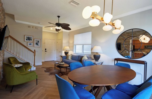 Gandy House | Stylish 3 bedroom 2.5 bath Venetian Bay Home awaits.