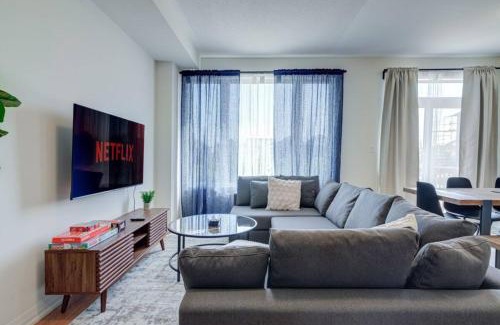 Pickering House | Stylish 3BDR in Pickering Heart Free Parking