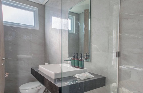 Kampial Villa | Stylish 3BR Family Villa with Pool in Nusa Dua