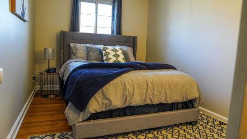 Near East Columbus Apartment | Stylish 3BR Historic Charm, Walk to Franklin Park