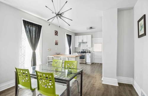 Mexicantown - Southwest Detroit House | Stylish 3BR in Downtown Detroit Near Museums and Dining