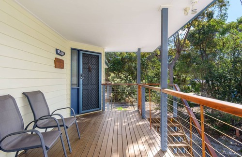 Rainbow Beach House | Stylish 4 bedroom home only a stroll to the ocean