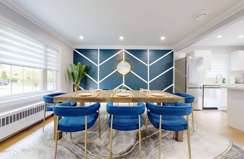 Armour Heights House | Stylish 4 Bedroom Home in AAA Location