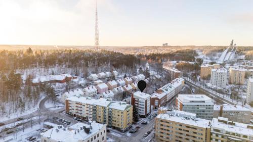 Lahti Apartment | Stylish 47m2 Studio with Private Entrance