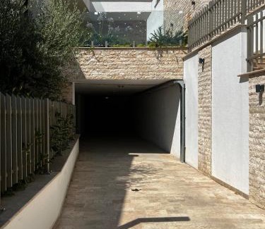 Denovici Villa | Stylish 4BR Villa with Pool near Porto Novi