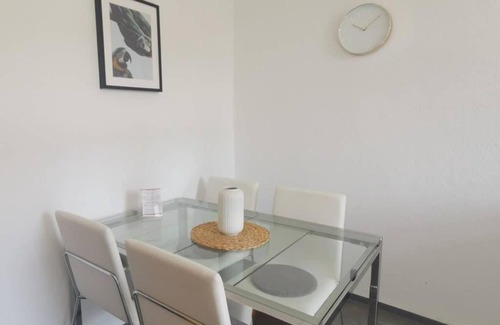 Brand-Erbisdorf Apartment | Stylish 4ZI Netflix, Kaffeetimer, WIFI, Parken