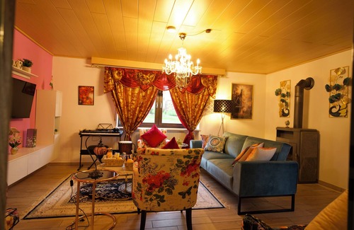Grainet Apartment | Stylish and artistic apartment with 400 sqm garden & massage and Ayurveda