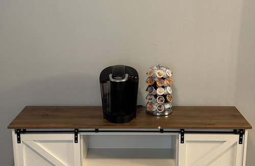 North Austin House | Stylish and Cozy 2BR, Family Friendly, Free Parking