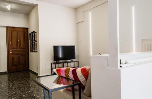 Athens Apartment | Stylish and cozy flat at pagrati