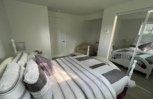 Saint-Hubert House | Stylish and elegant appartement, south shore of Montreal. 2BD 1Bathroom
